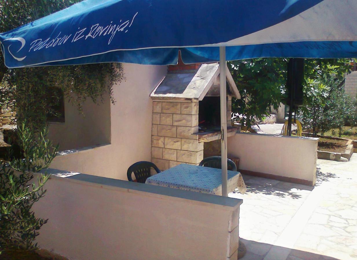 Apartments By The Sea Splitska, Brac - 2923 Postira Zewnętrze zdjęcie