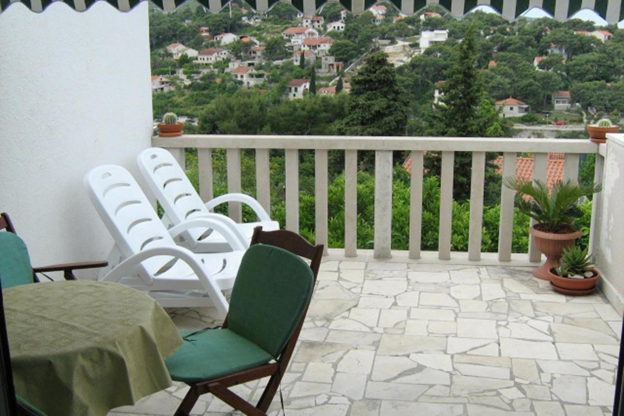 Apartments By The Sea Splitska, Brac - 2923 Postira Zewnętrze zdjęcie