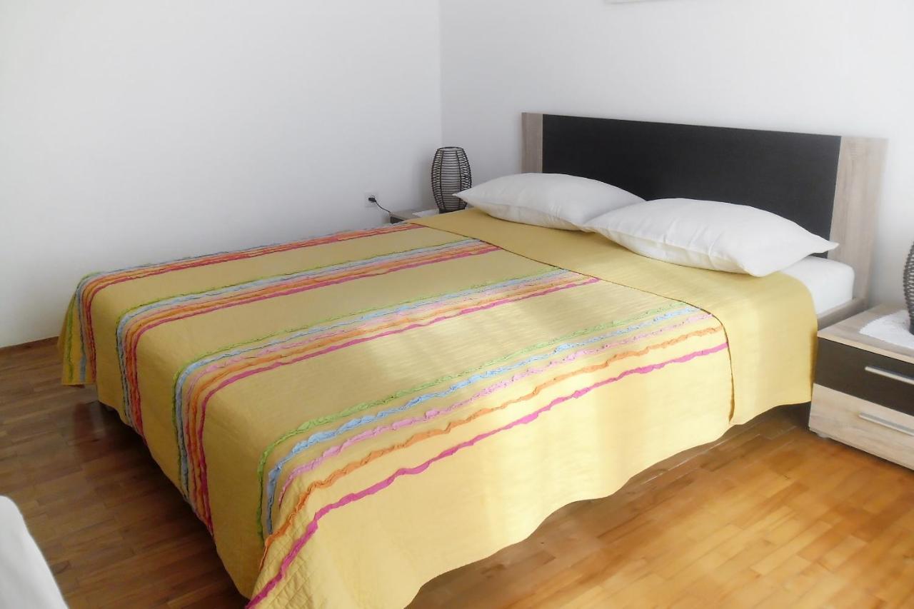 Apartments By The Sea Splitska, Brac - 2923 Postira Zewnętrze zdjęcie